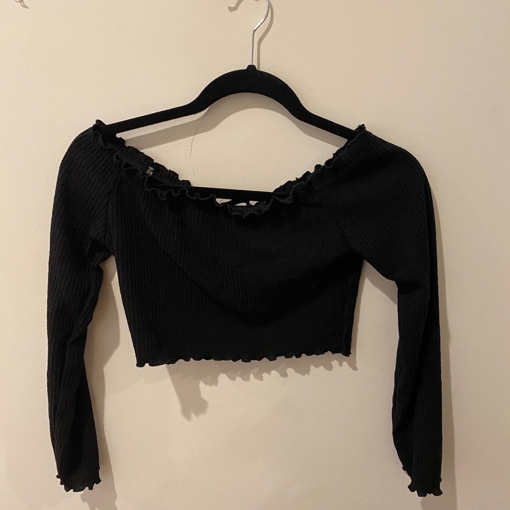 Brand New Cropped Long Sleeve from SHEIN!